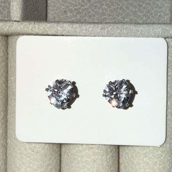 Jewelry - Silver Solitaire Stud Earrings with Crown Setting